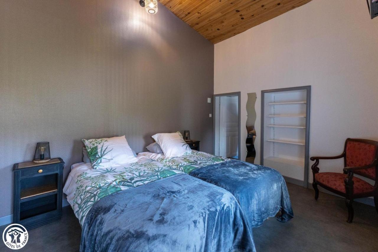 Isserteaux Chambre D'Hote De La Petite Toscane D'Auvergne Bed & Breakfast エクステリア 写真